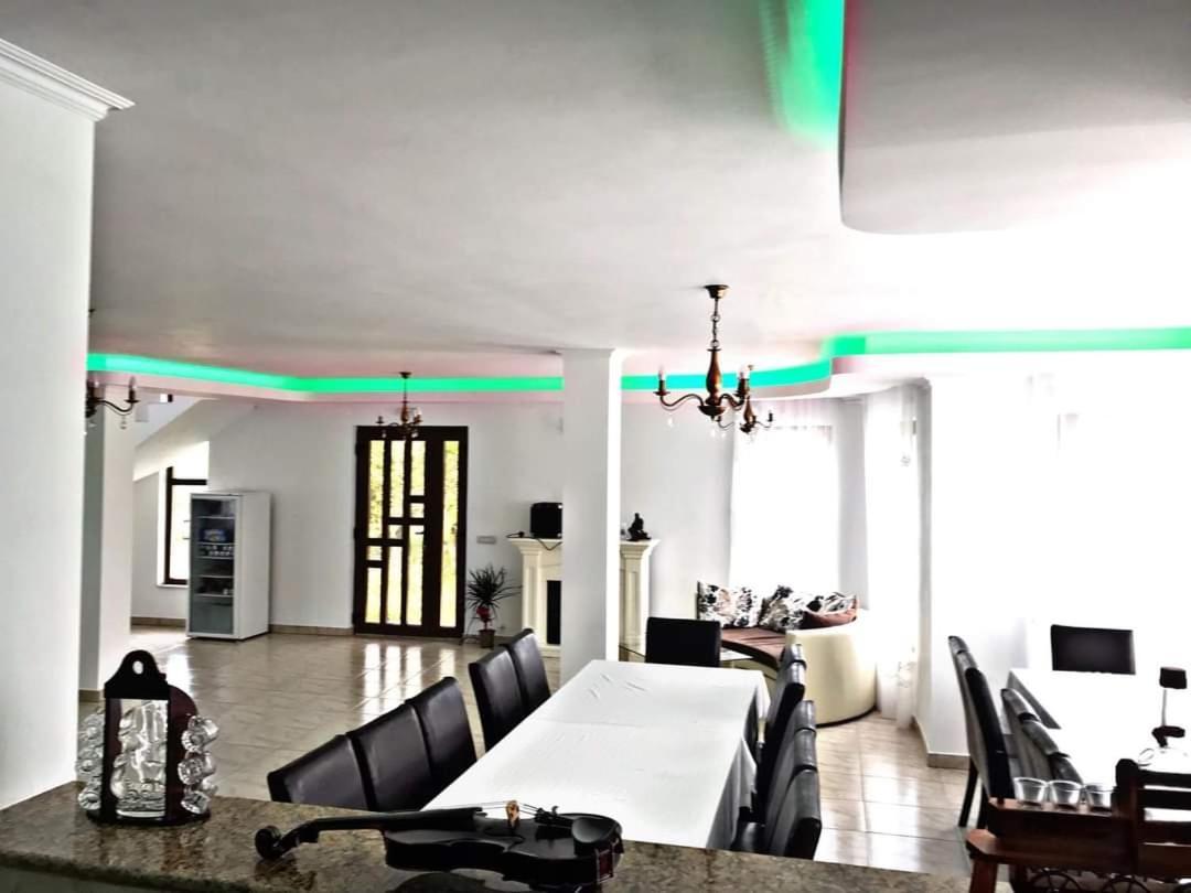 La Casa Alana Hotel Вишеу де Жос Екстериор снимка